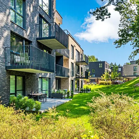 Apartment Refined Luxury Surrounded By Forest Mg